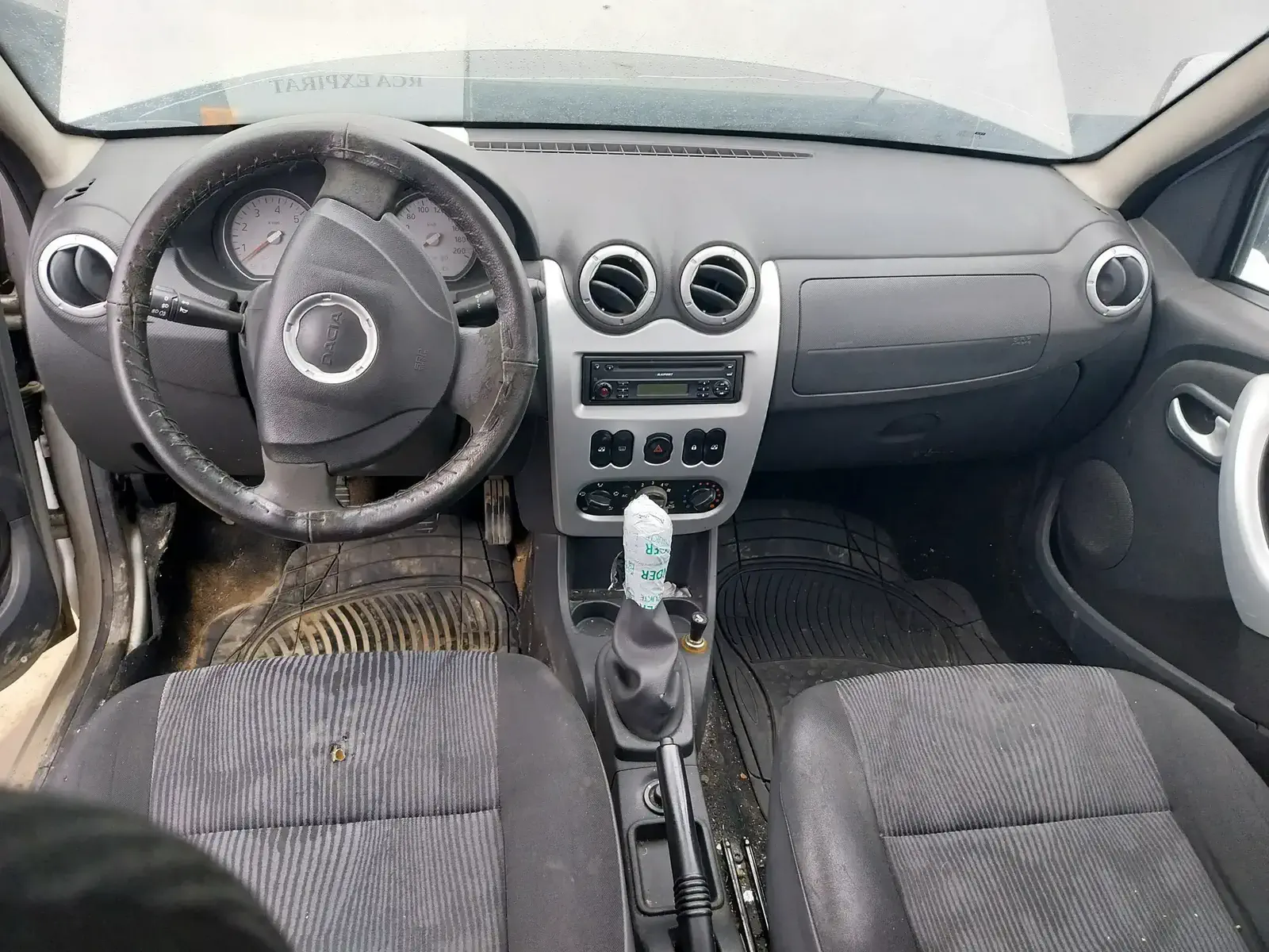 DACIA SANDERO - Image 17
