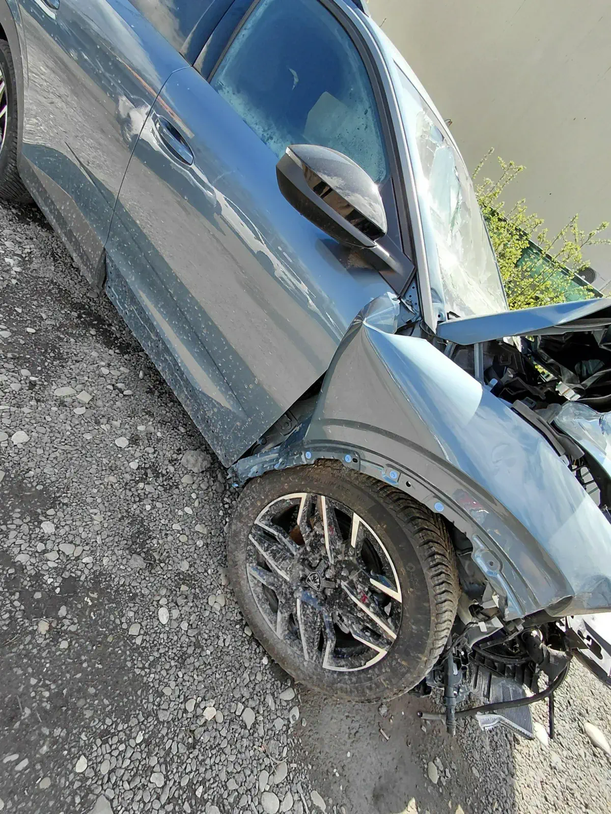PEUGEOT 5008 - Image 13
