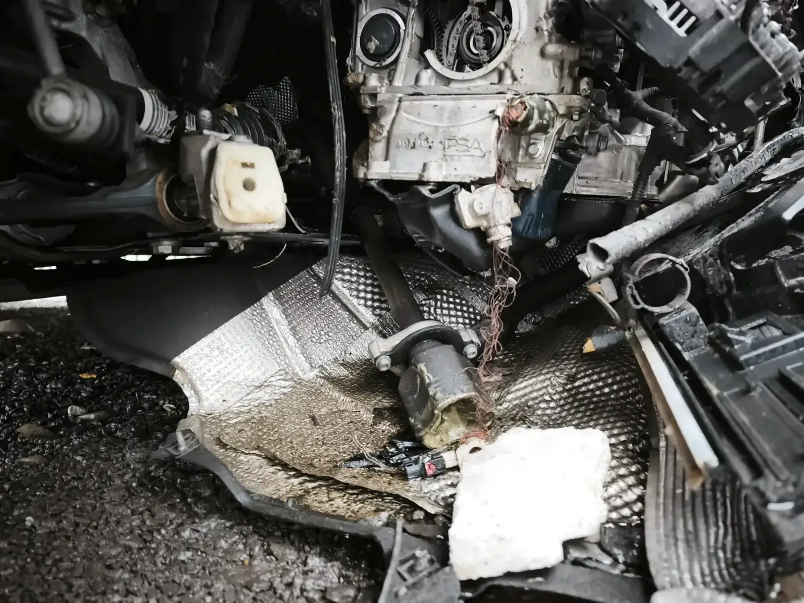 PEUGEOT 5008 - Image 24
