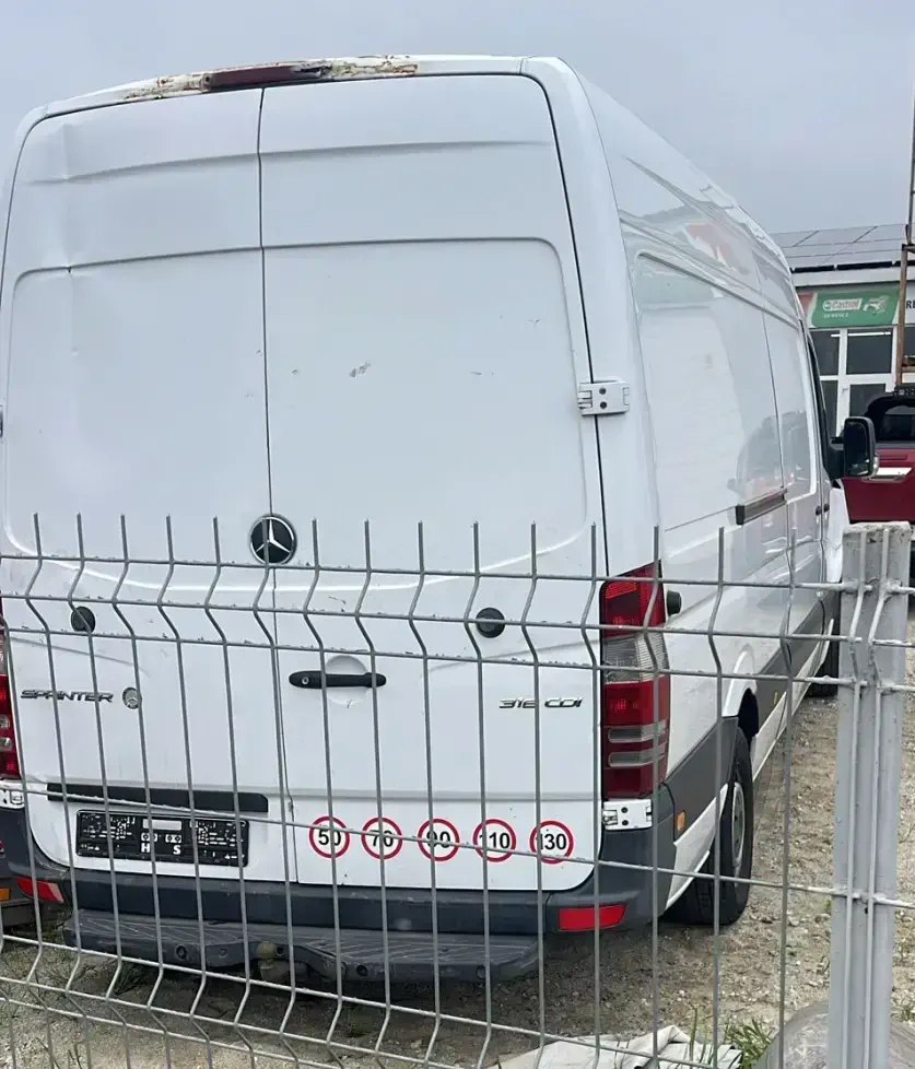 MERCEDES SPRINTER - Image 3