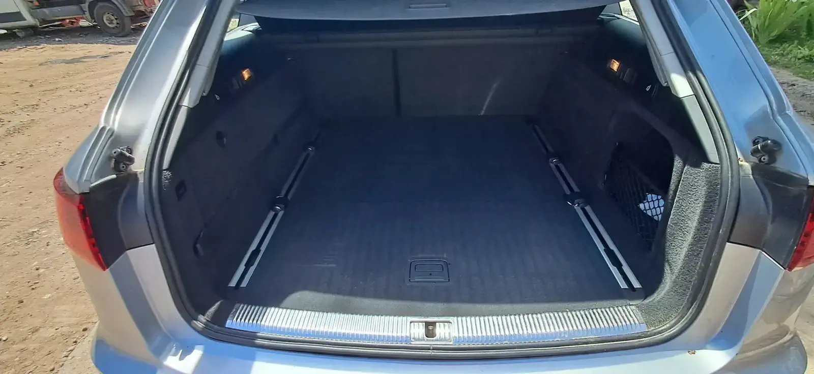 AUDI A6 - Image 32