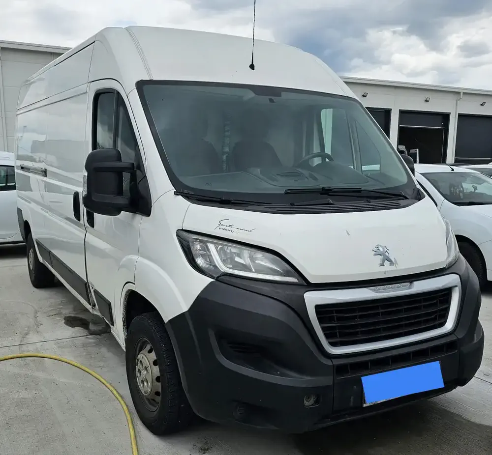 PEUGEOT BOXER