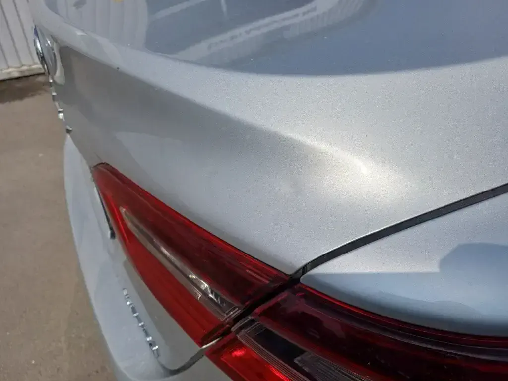 TOYOTA CAMRY - Image 12