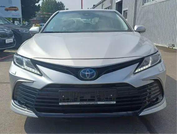 TOYOTA CAMRY - Image 2