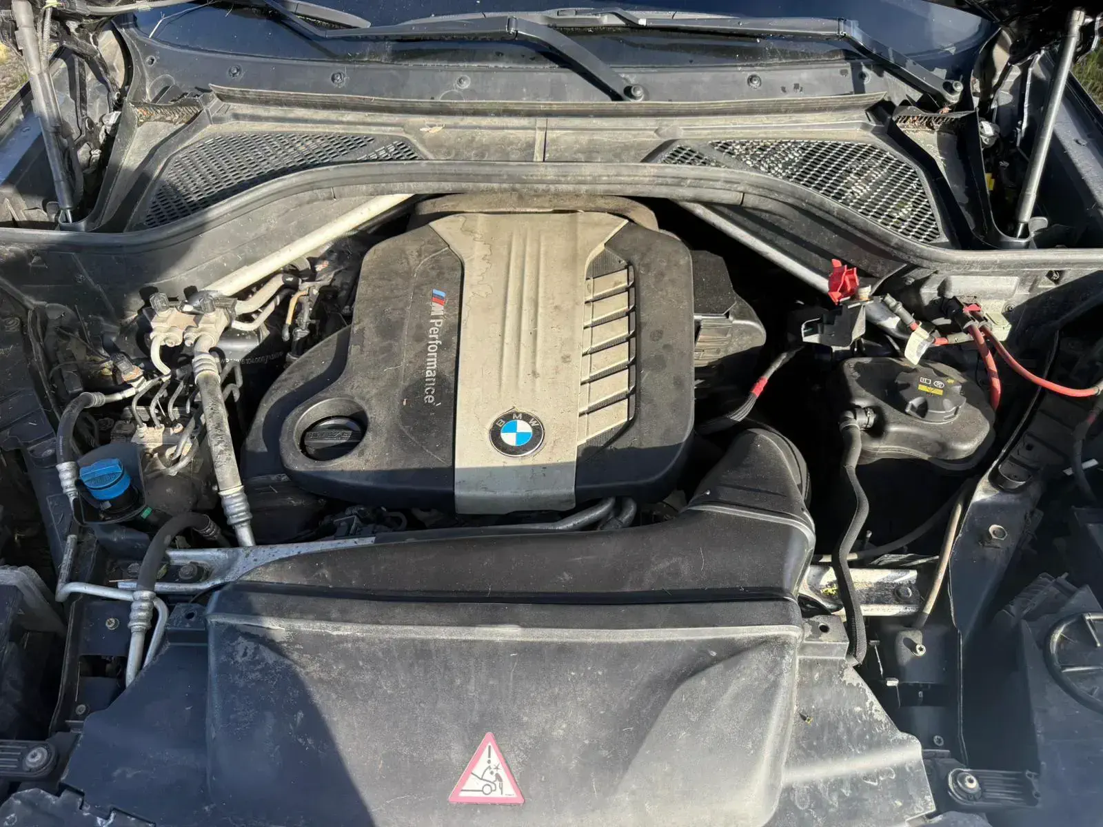 BMW X6 - Image 12