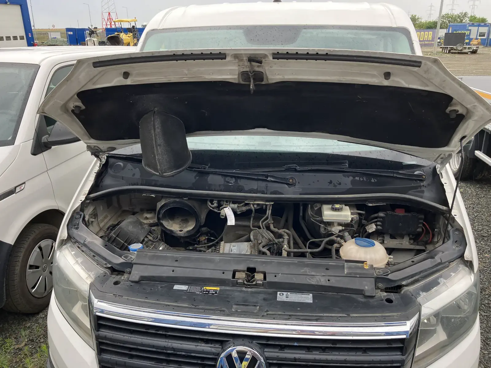 VOLKSWAGEN CRAFTER - Image 20
