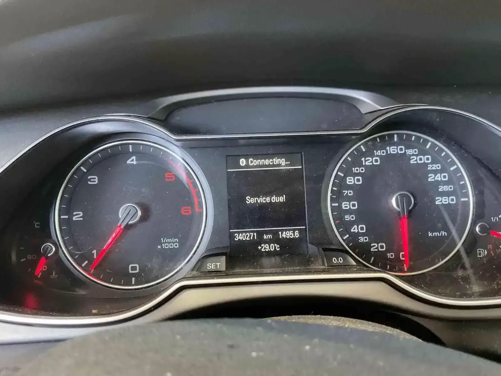 AUDI A4 - Image 5