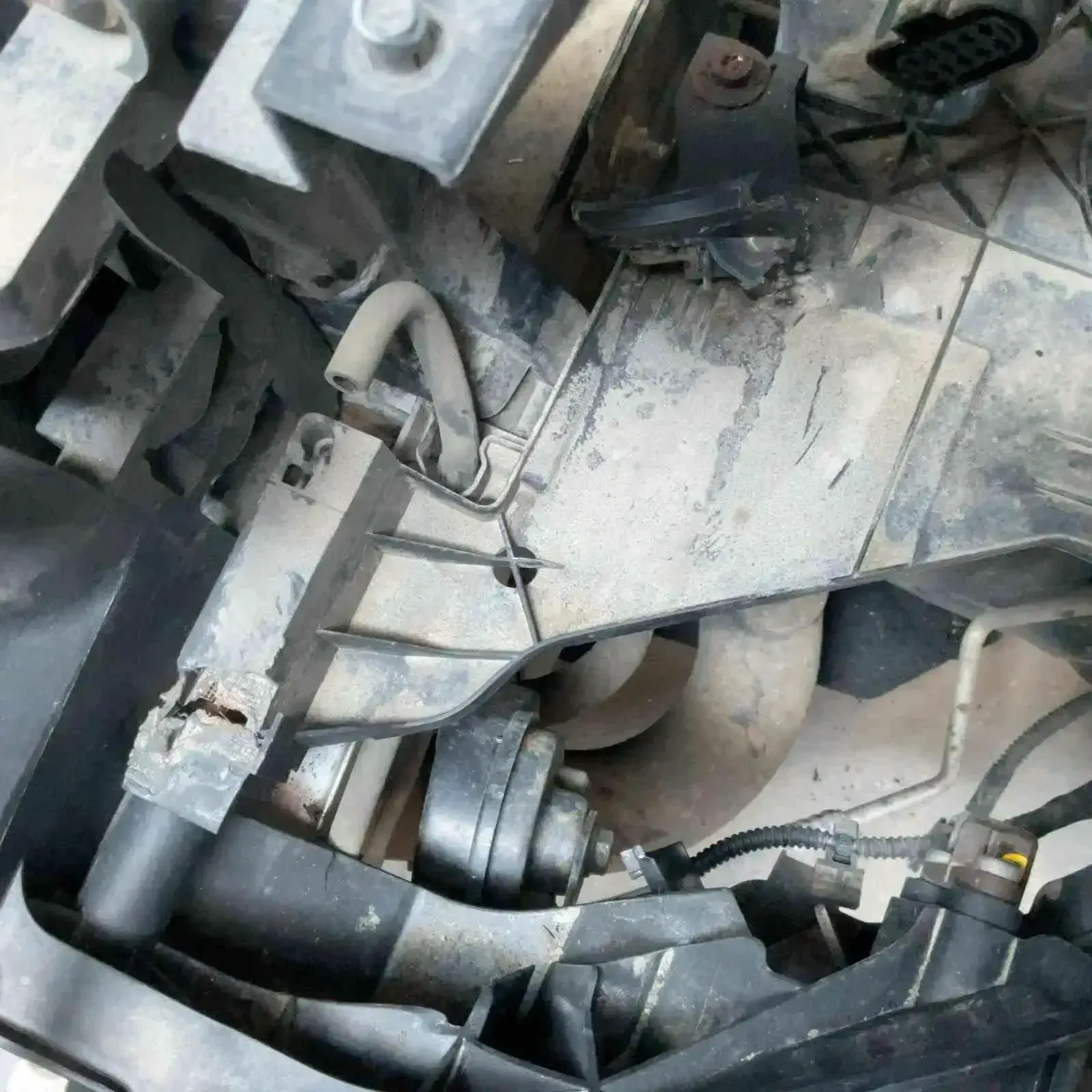 AUDI A4 - Image 13