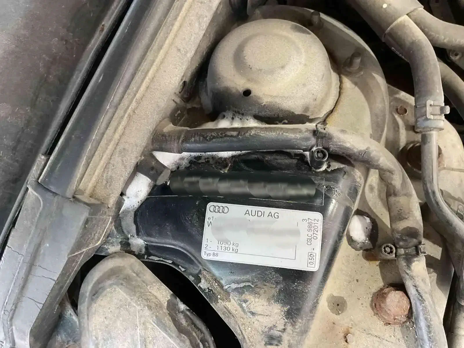 AUDI A4 - Image 10