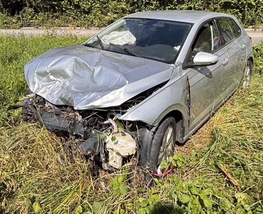 VOLKSWAGEN POLO - Image 3