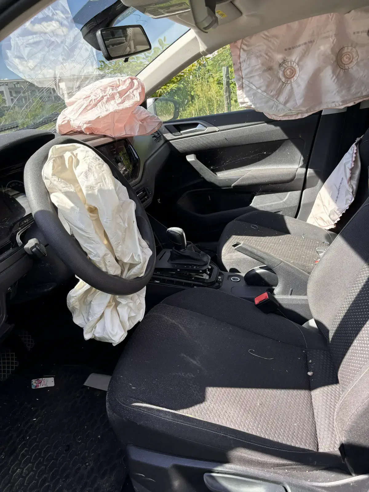 VOLKSWAGEN POLO - Image 6