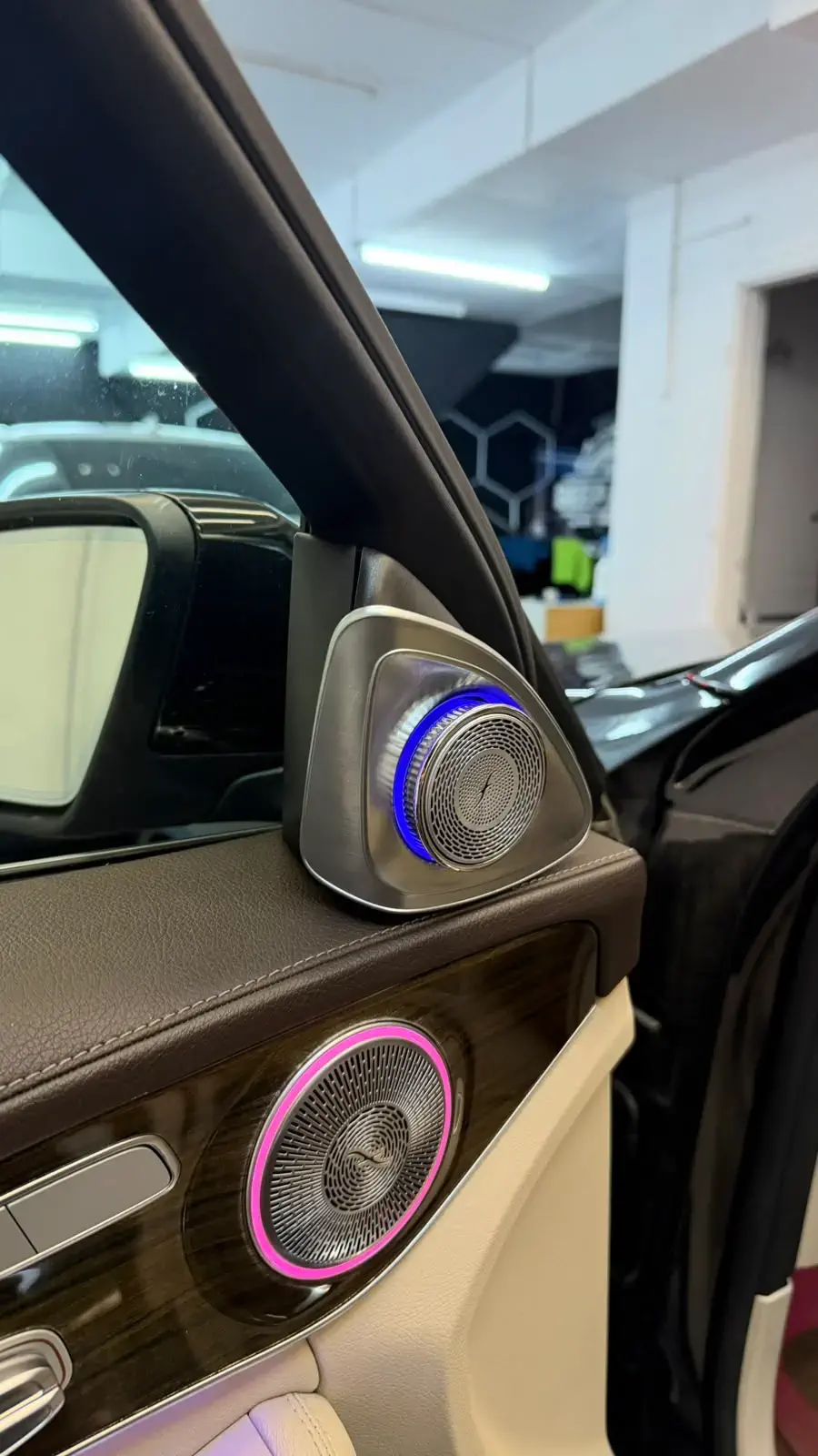 MERCEDES C250 - Image 14