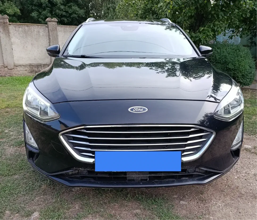 FORD FOCUS - Image 2