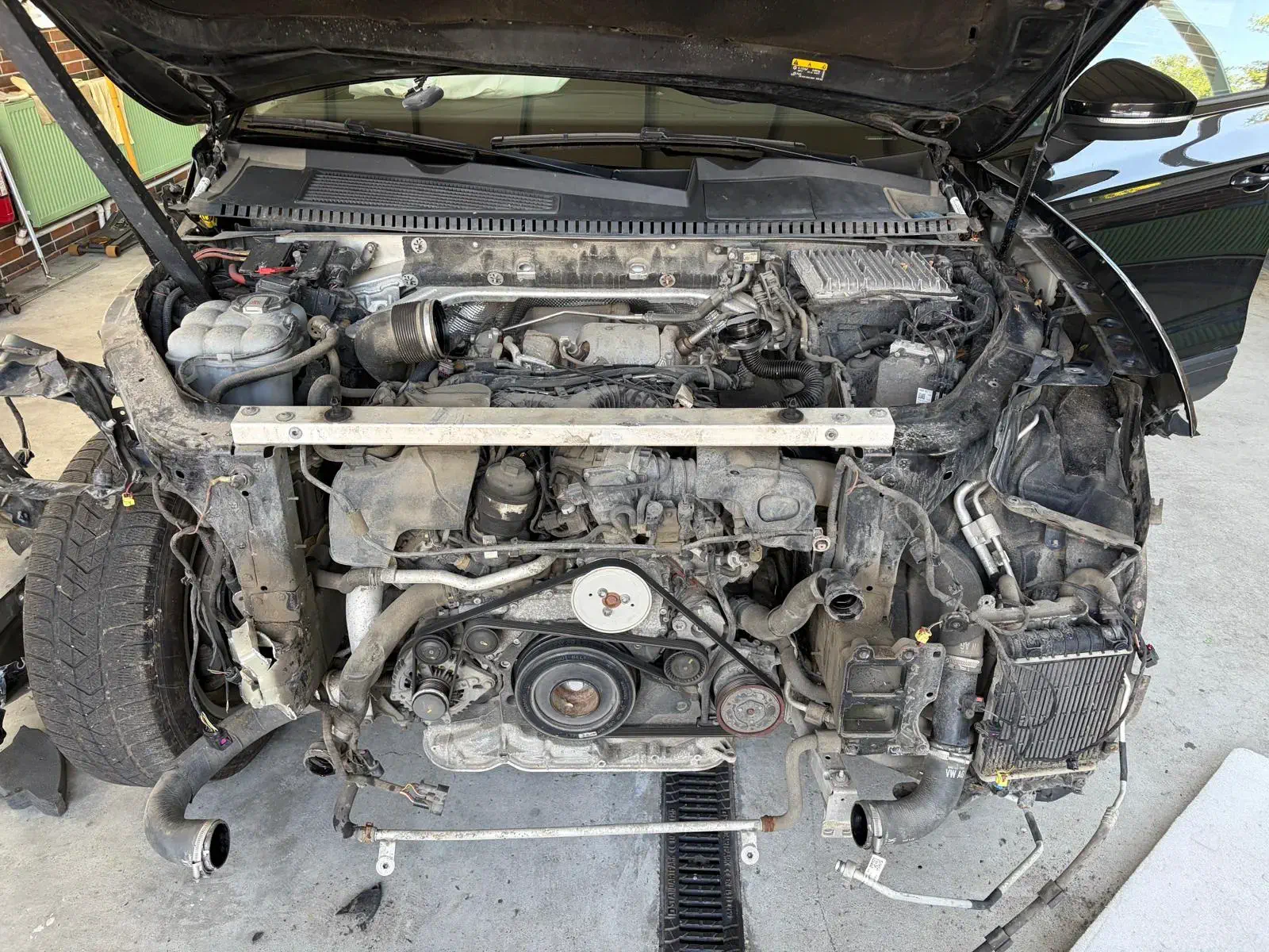 VOLKSWAGEN TOUAREG - Image 13