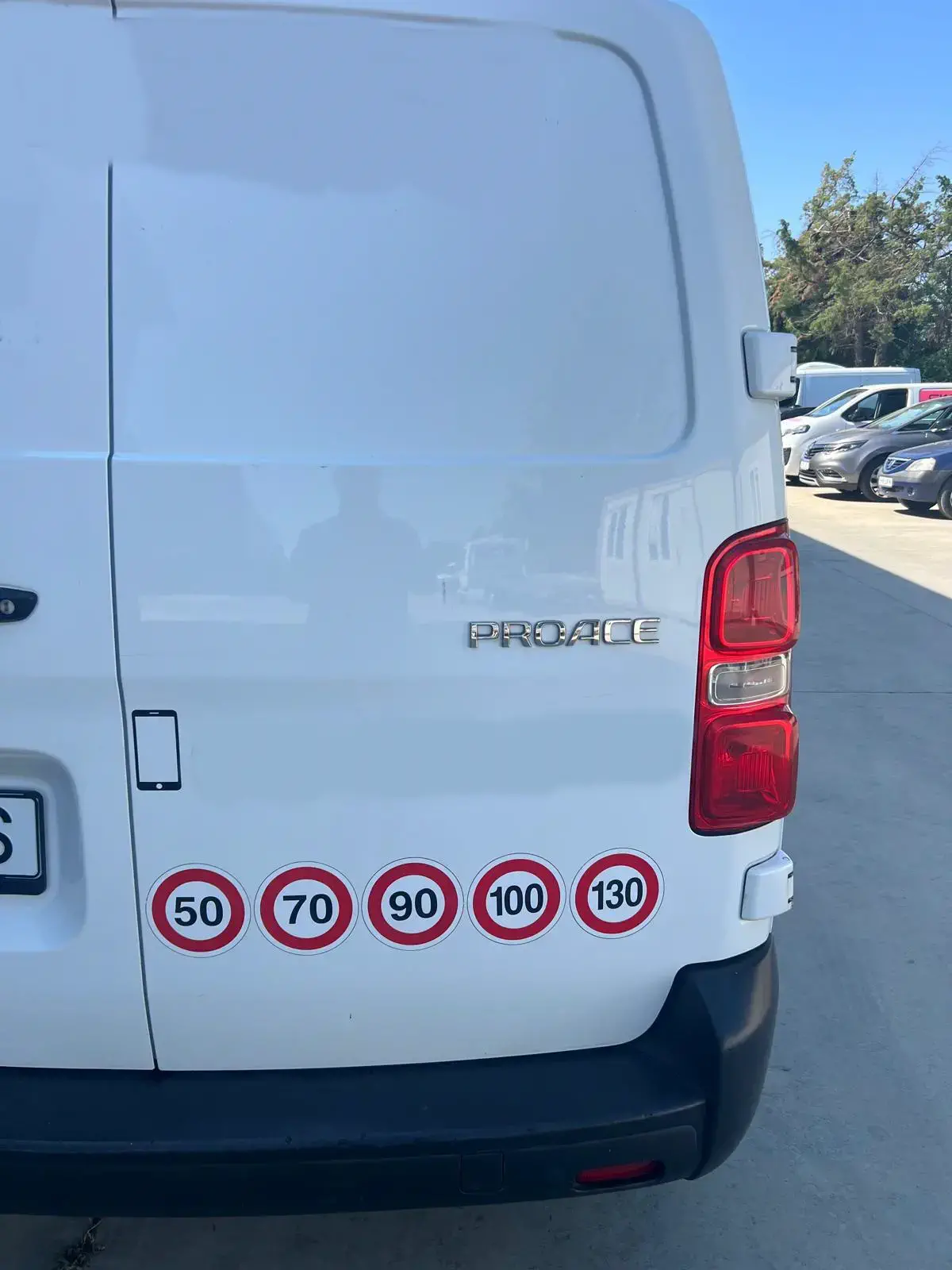 TOYOTA PROACE - Image 12