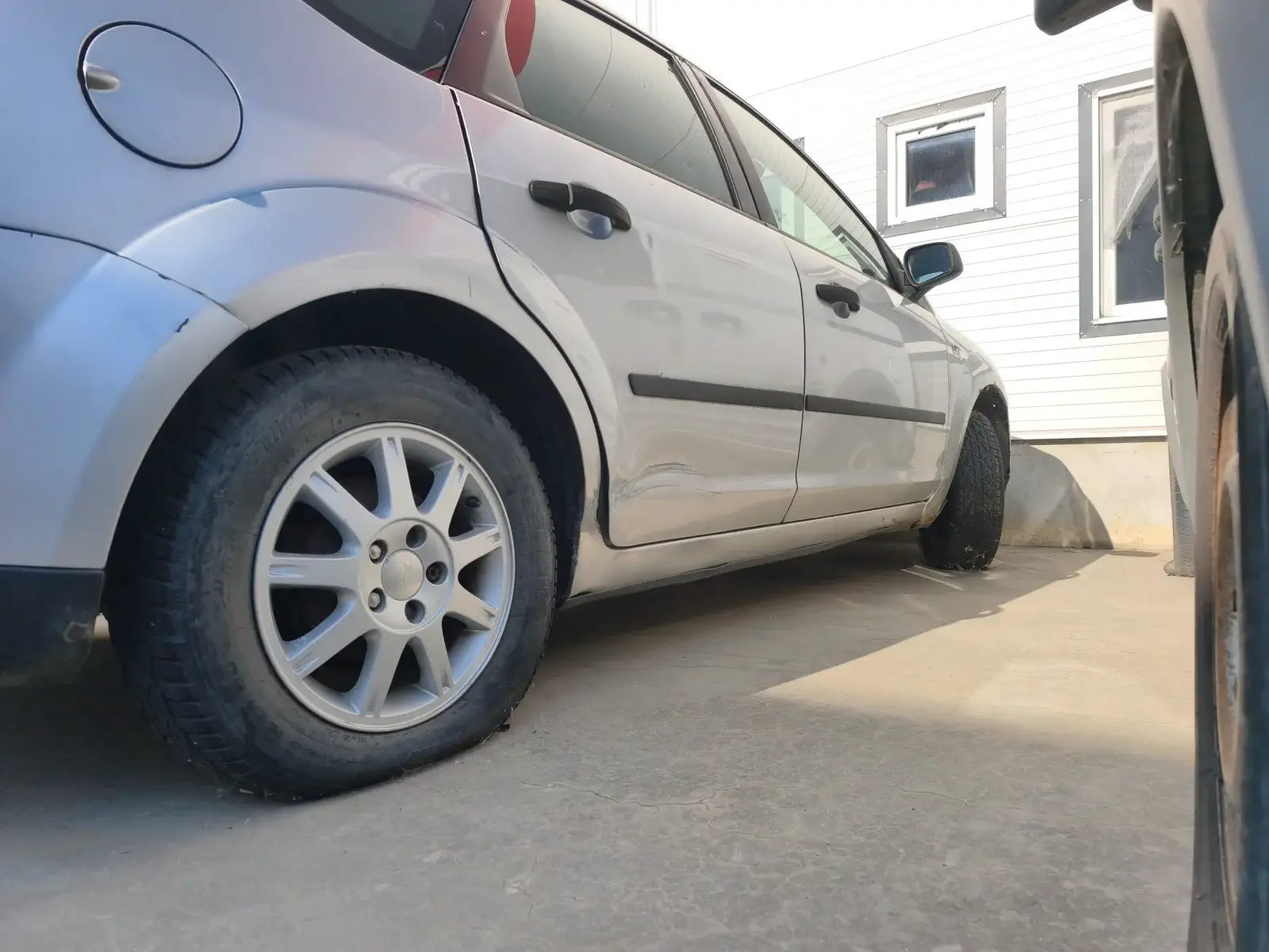 FORD FOCUS - Image 10
