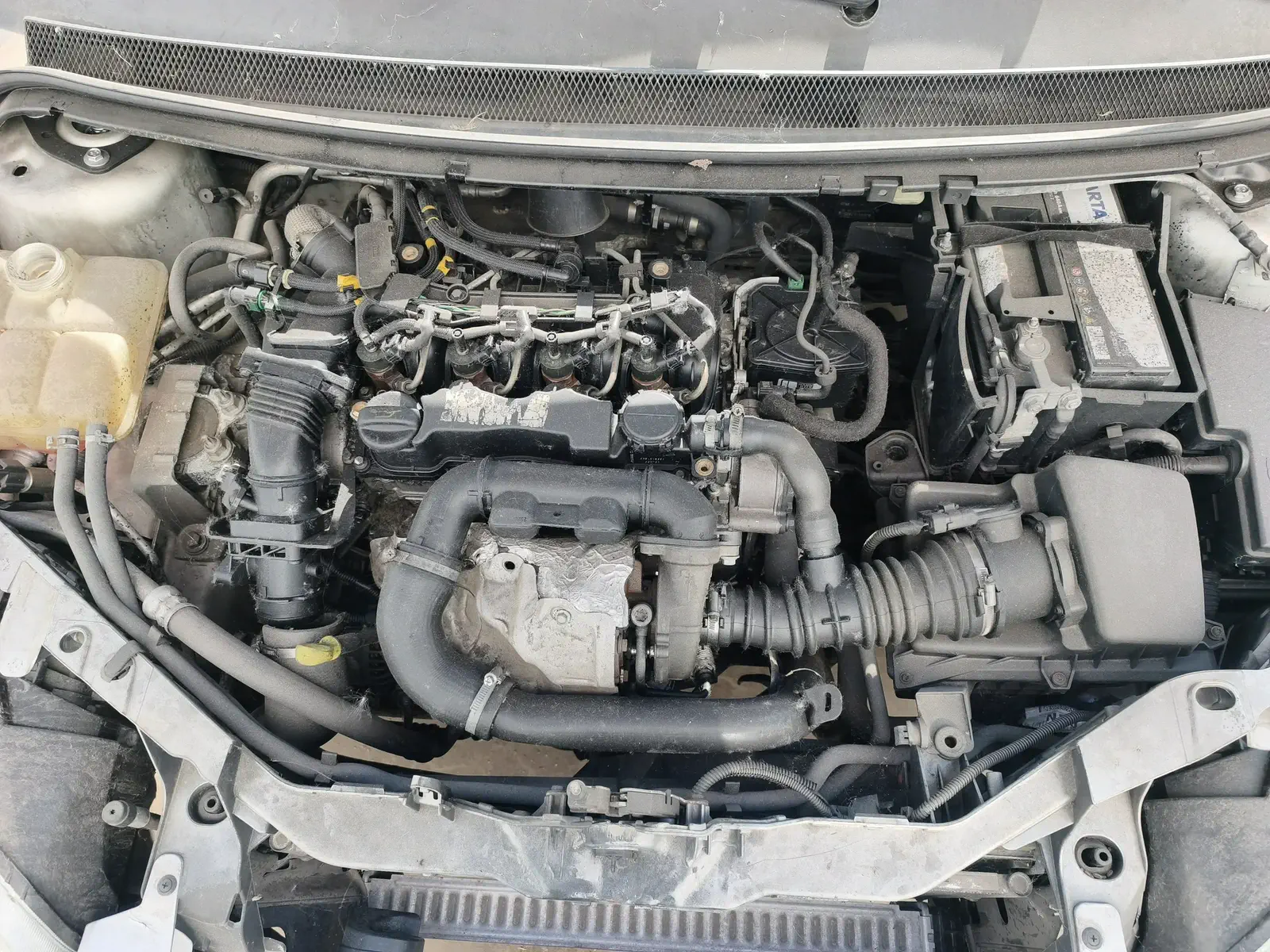 FORD FOCUS - Image 18