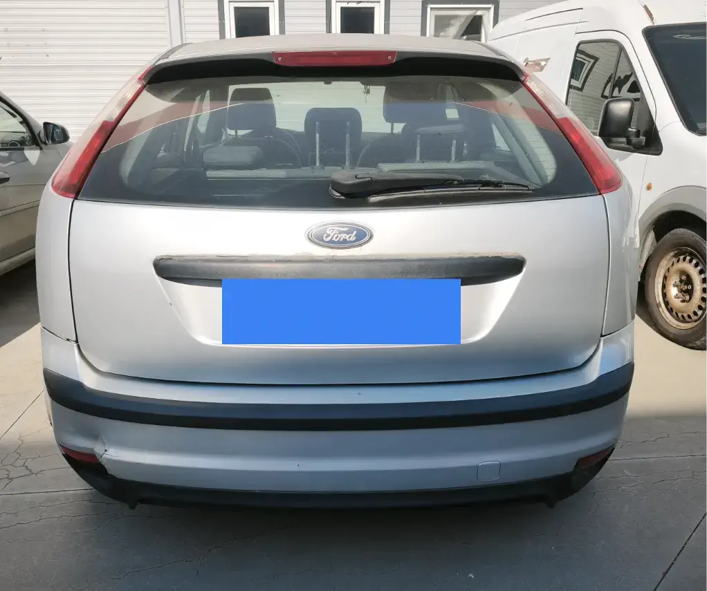 FORD FOCUS - Image 4