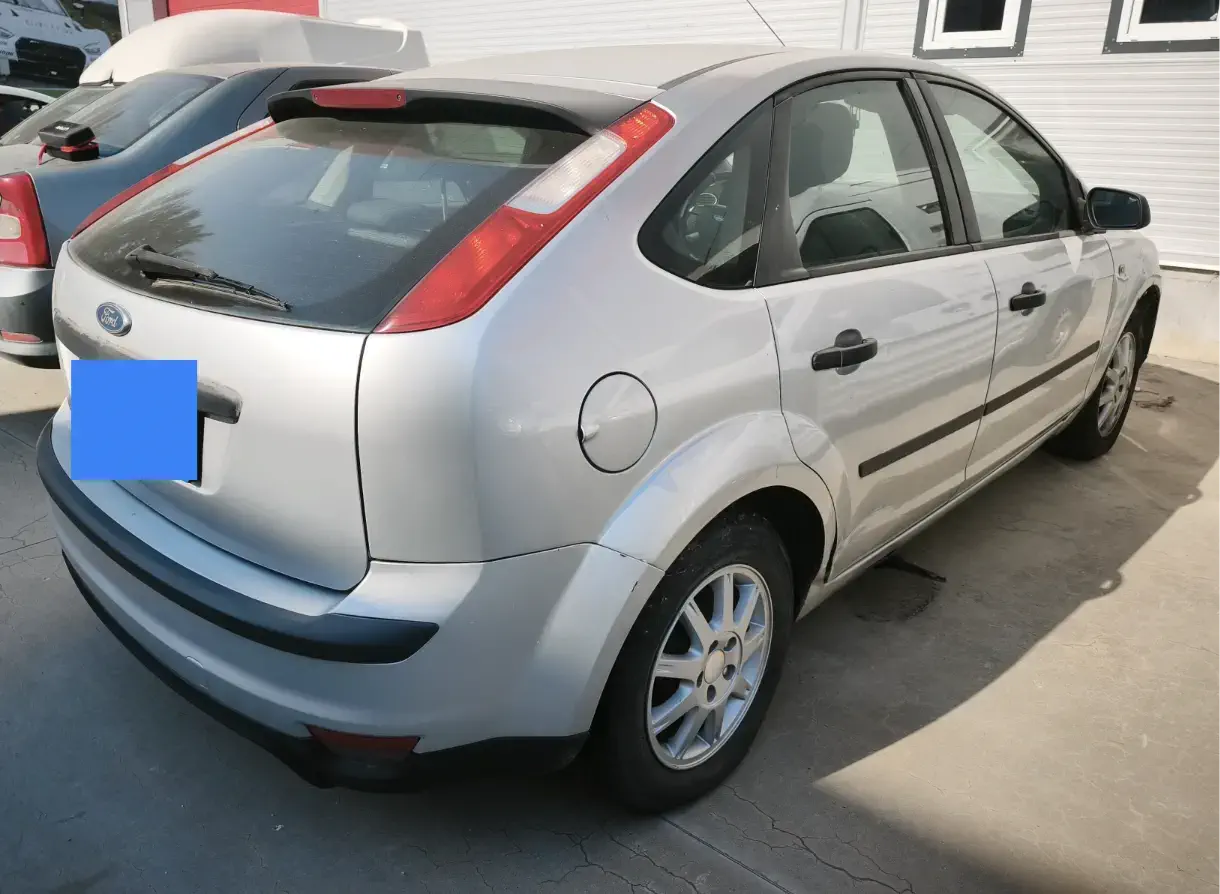 FORD FOCUS - Image 3