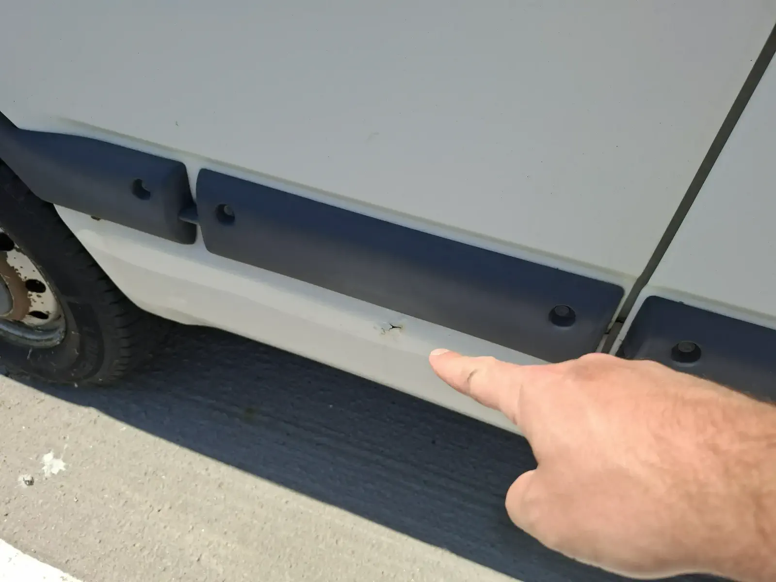 RENAULT MASTER - Image 15