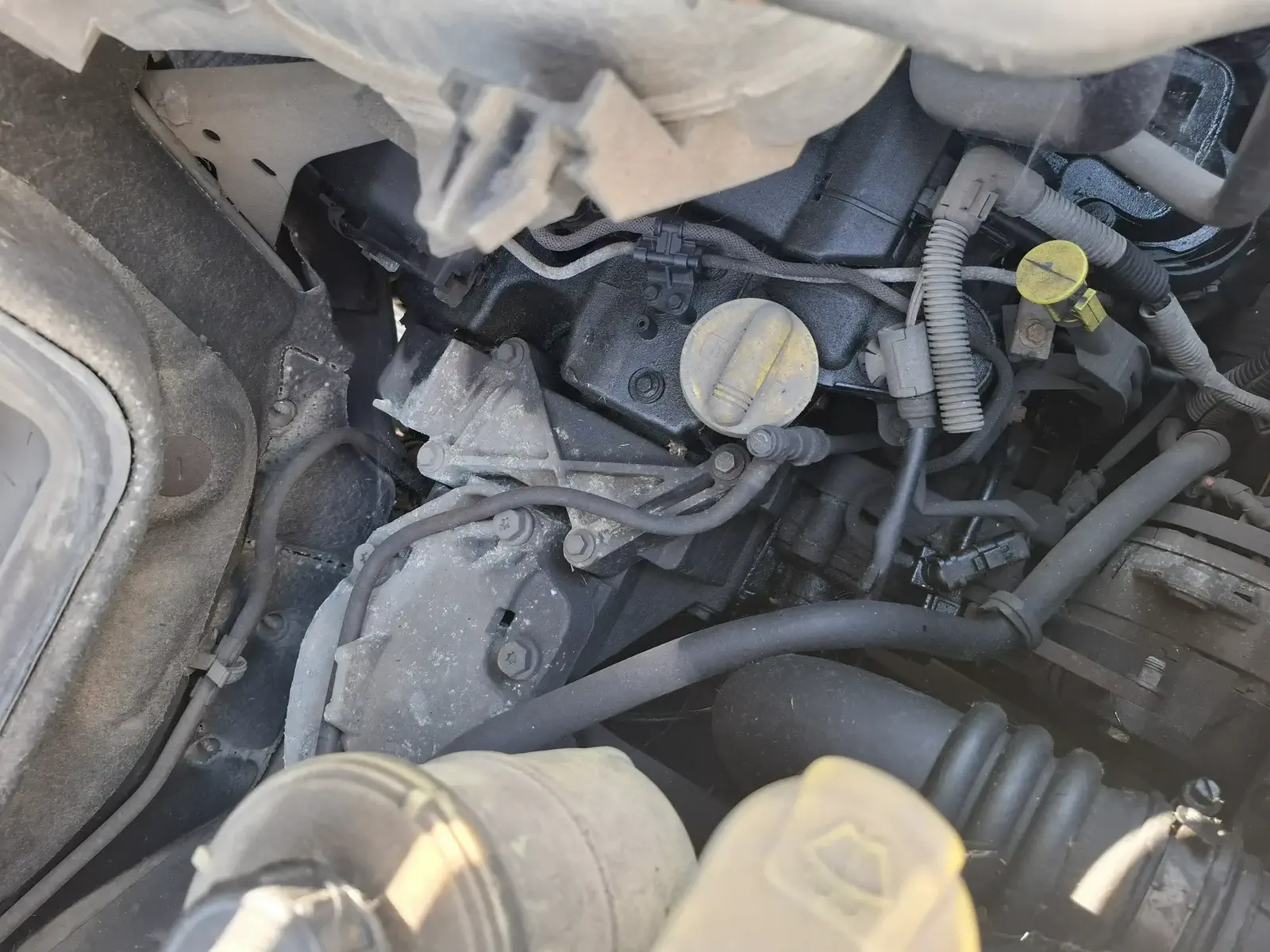 RENAULT MASTER - Image 32