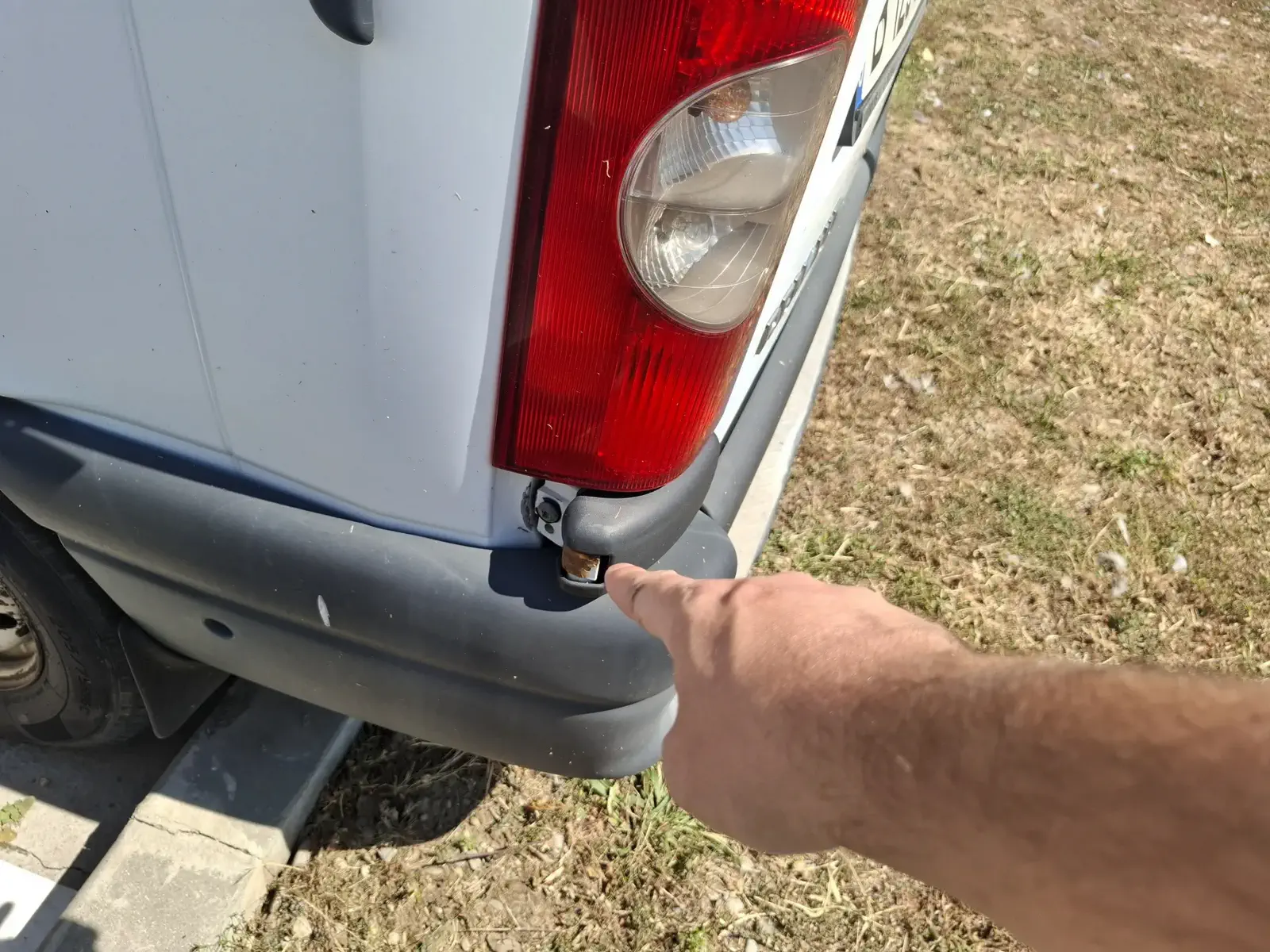 RENAULT MASTER - Image 19