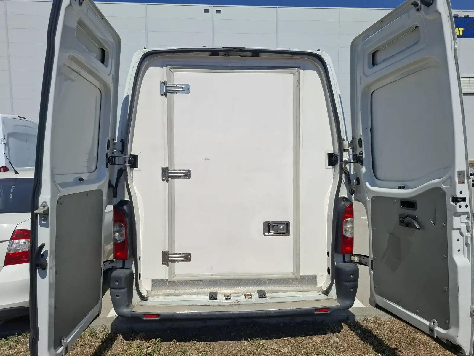 RENAULT MASTER - Image 21