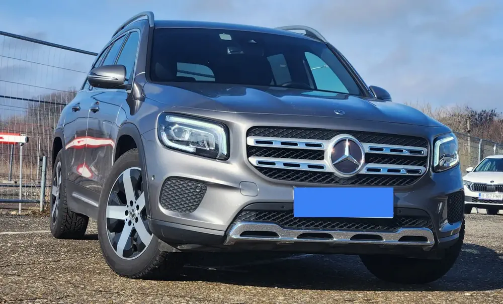 MERCEDES GLB200