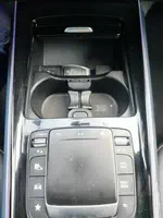 MERCEDES GLB220