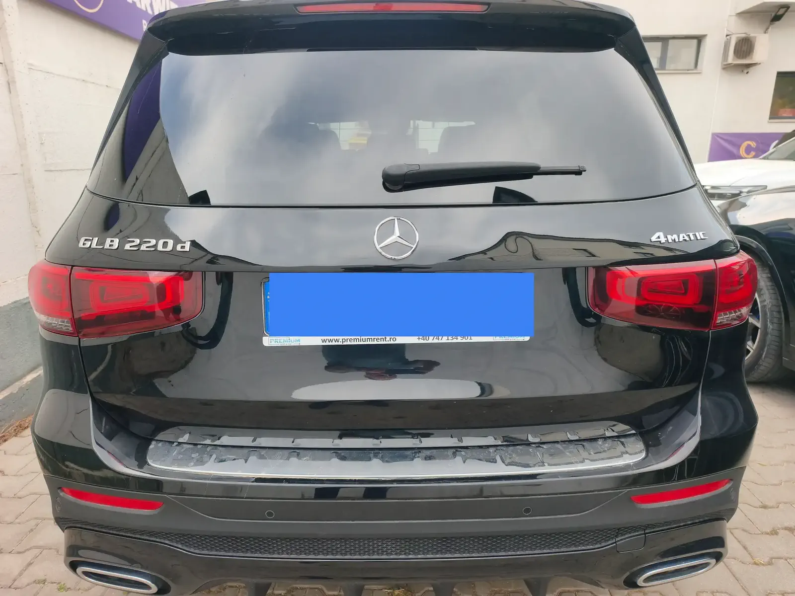 MERCEDES GLB220 - Image 7