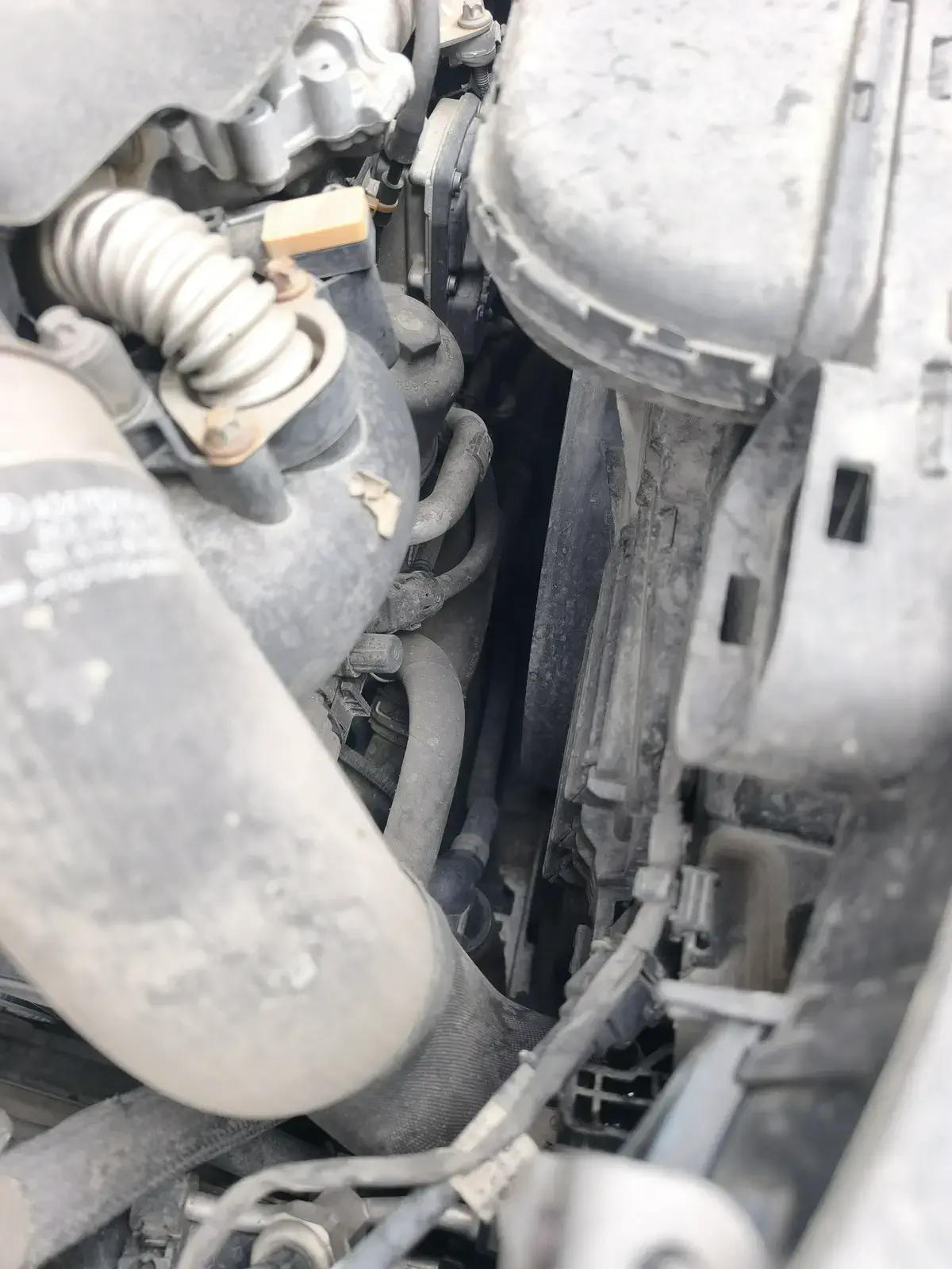 MERCEDES GLB220 - Image 60