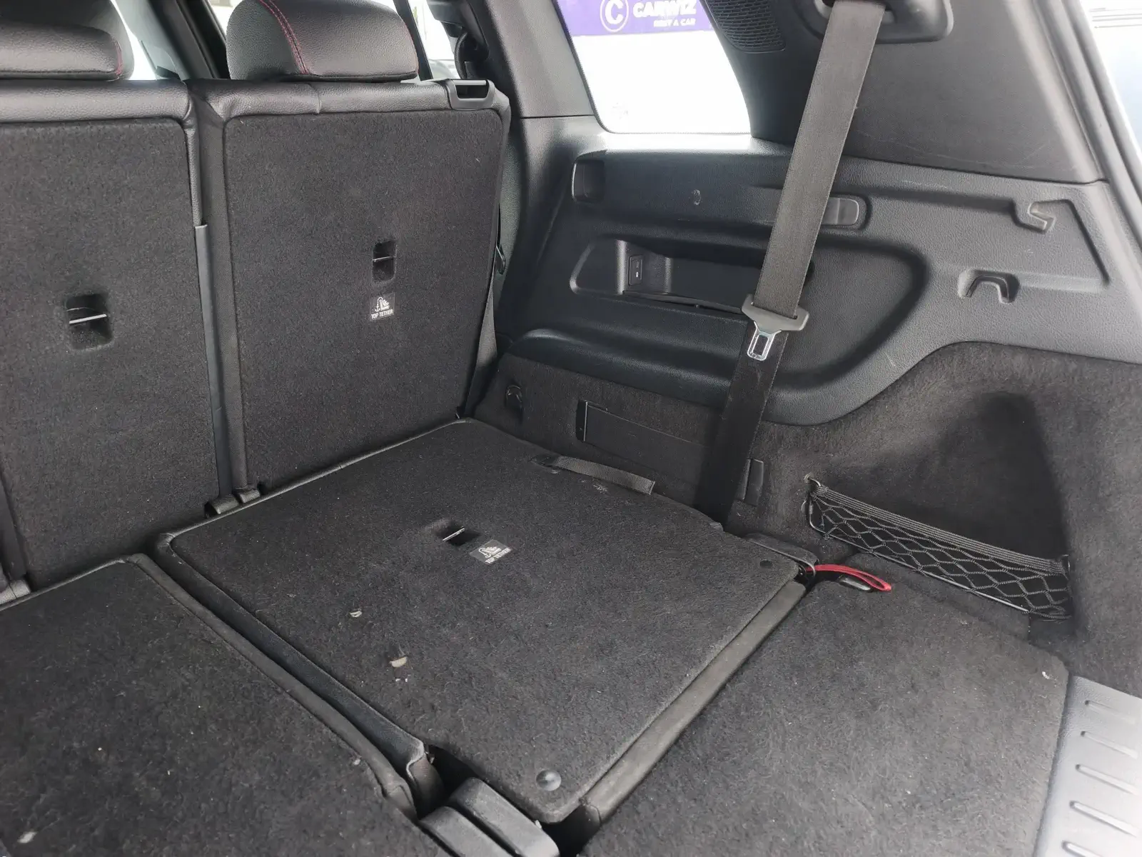 MERCEDES GLB220 - Image 42