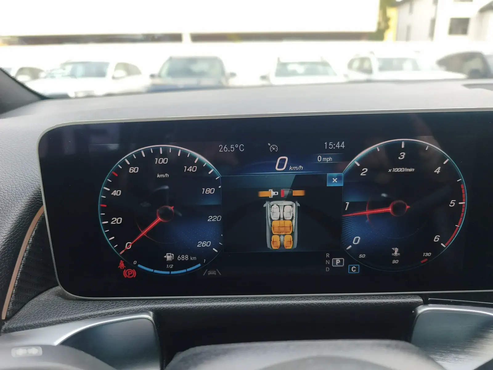 MERCEDES GLB220 - Image 6
