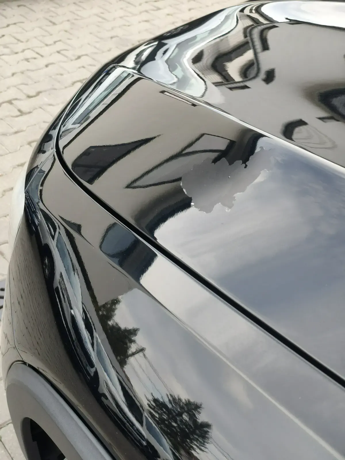 MERCEDES GLB220 - Image 22