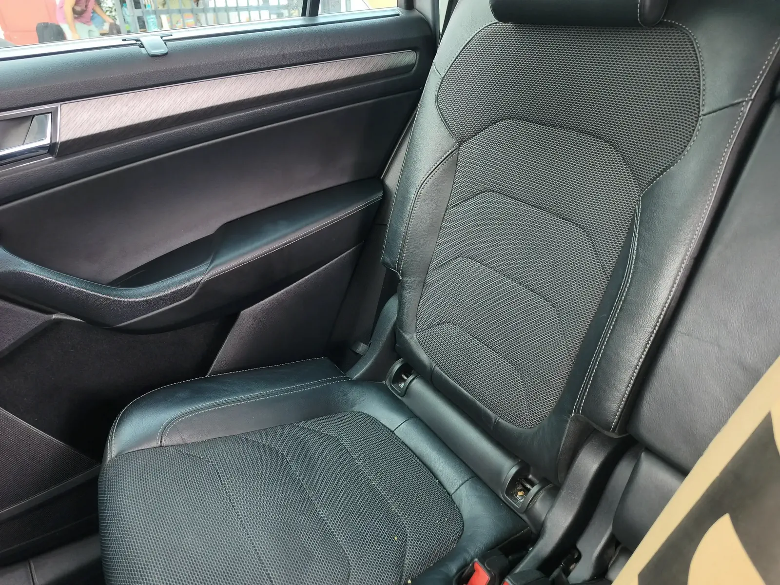 SKODA KODIAQ - Image 23