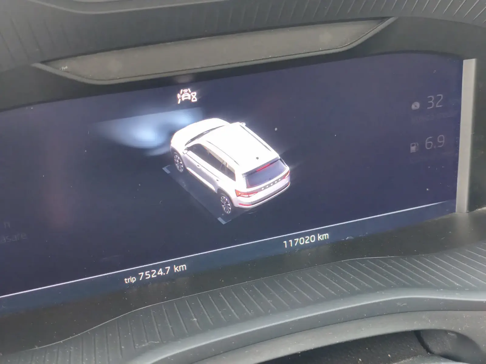 SKODA KODIAQ - Image 8