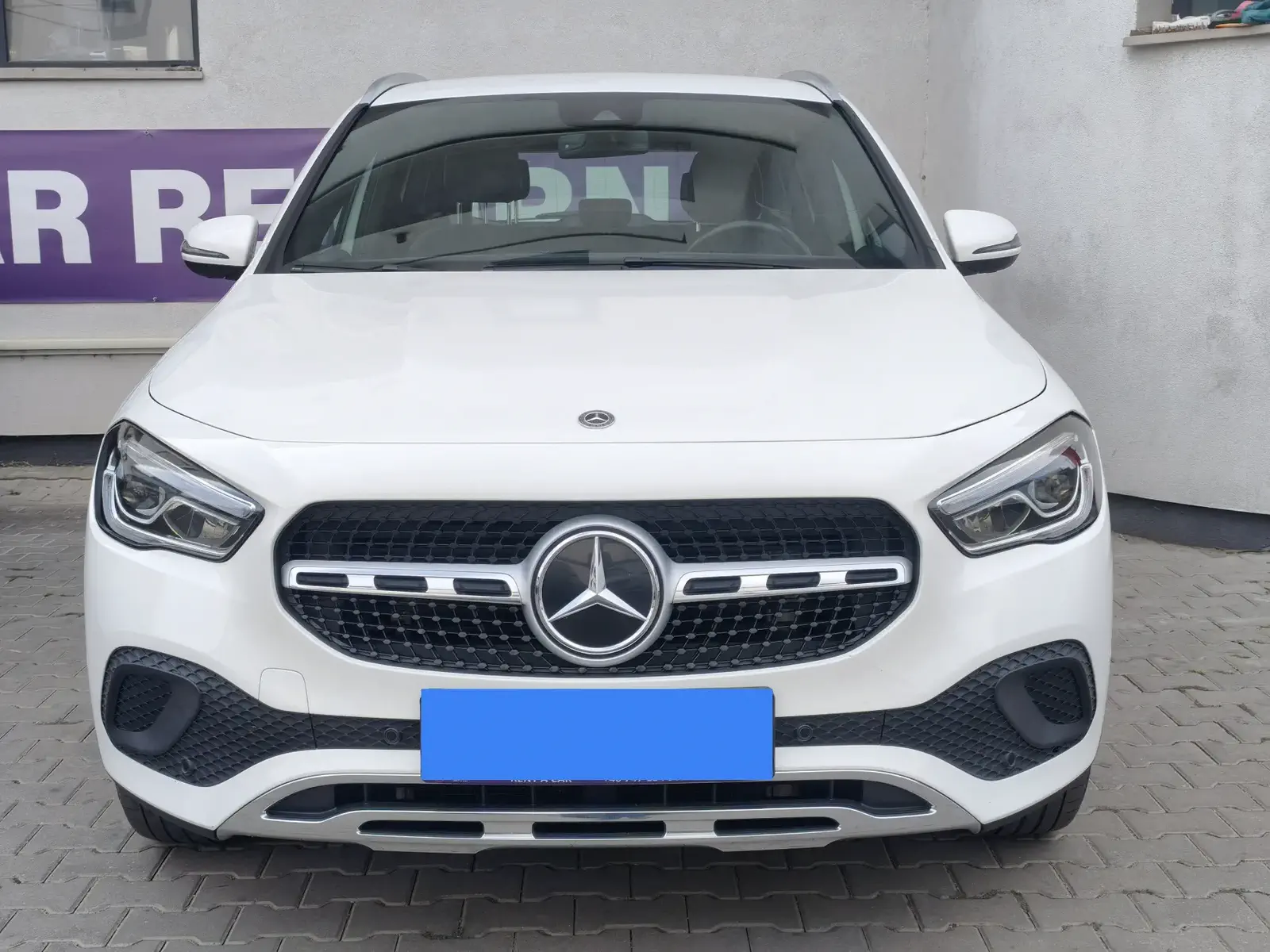 MERCEDES GLA200 - Image 2