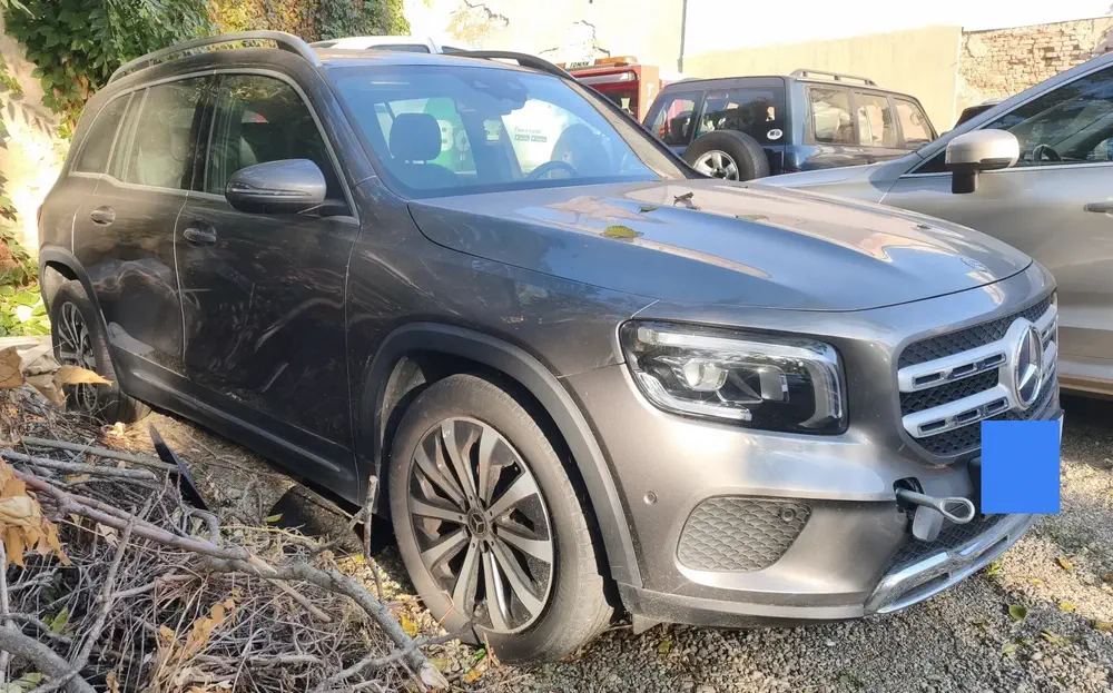 MERCEDES GLB250